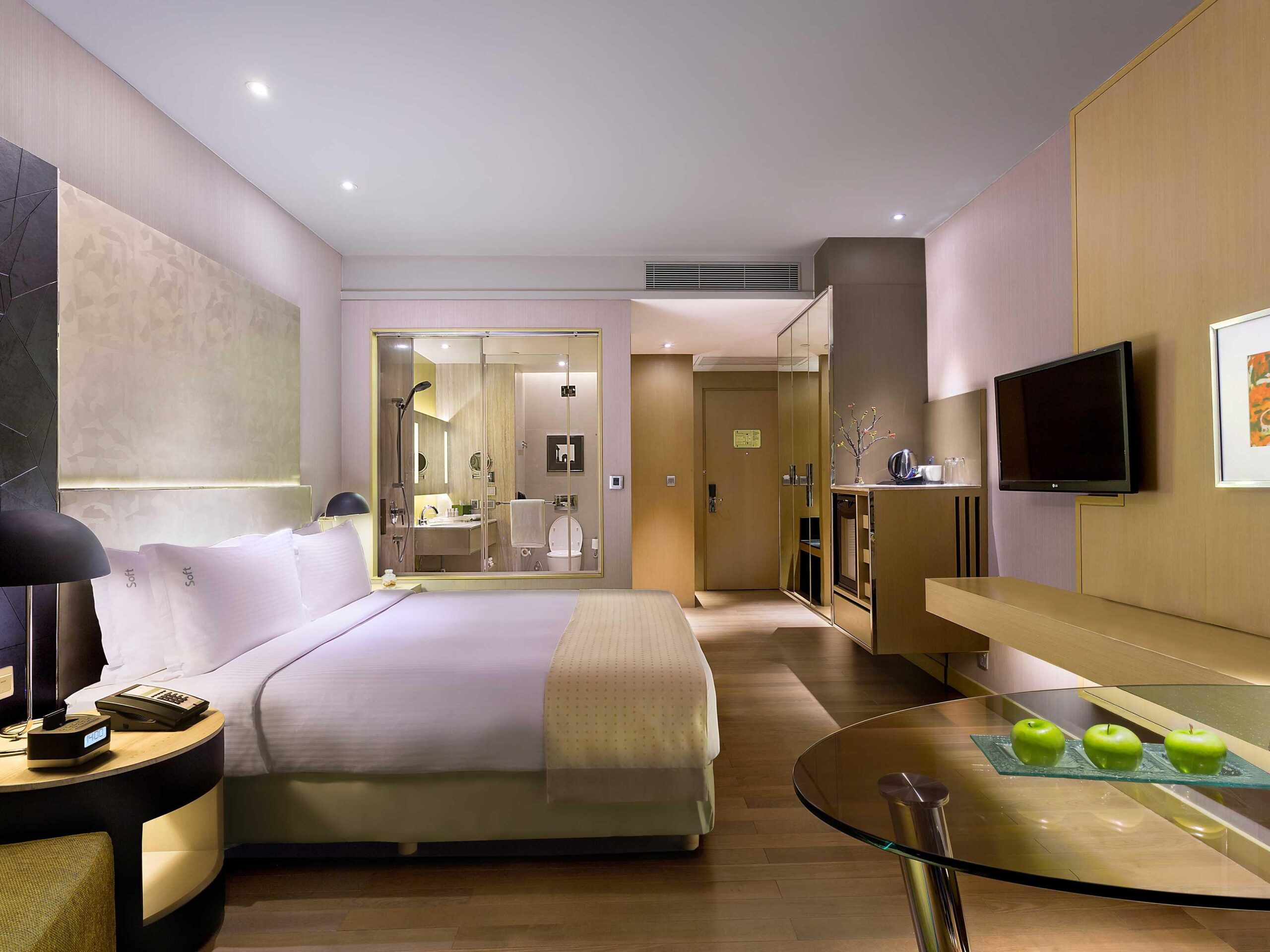 Standard Room Domestic Wing B - Image 2
